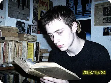 Photo with 2000s CCD vintage camera filter ai effect